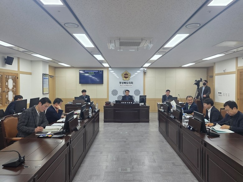 통합신공항특별위원회 새해 첫 업무보고...